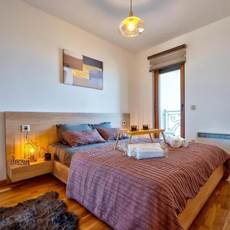La Casa De Luxe 4 Apartment