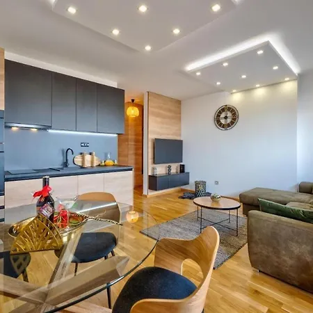 Apartment La Casa De Luxe 4
